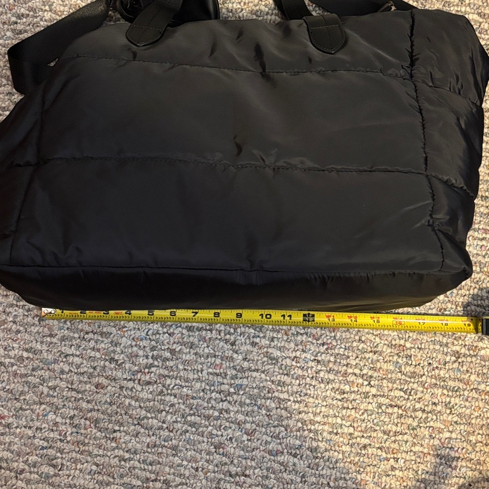 Black Quilted Dog Tote Bag - Small Dog 15 lbs under EUC - Picture 4 of 6